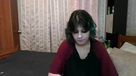 Snapshot of crystal_porn_love chatting on 02-14-25, 02:23 Crystal and Marcl online show from 02-14-25, 02:23