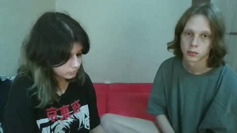 Snapshot of crystal_porn_love chatting on 09-29-25, 08:24 Crystal and Marcl online show from 09-29-25, 08:24