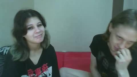 Snapshot of crystal_porn_love chatting on 10-06-25, 04:48 Crystal and Marcl online show from 10-06-25, 04:48