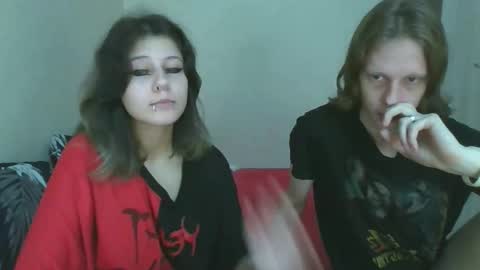 Crystal and Marcl online show from 10-09-25, 02:48