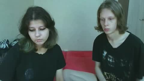 Crystal and Marcl online show from 10-14-25, 01:23