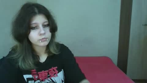 Crystal and Marcl online show from 11-19-25, 10:43