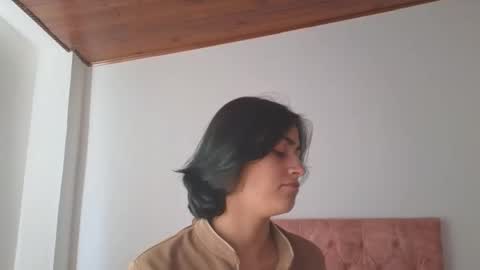 Crystal Blaze online show from 10-14-25, 04:08