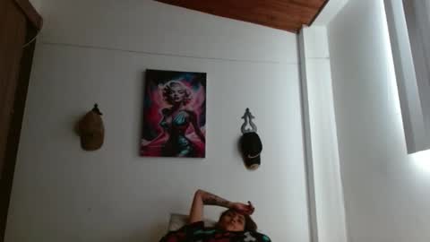 Crystal Blaze online show from 04-15-26, 03:08