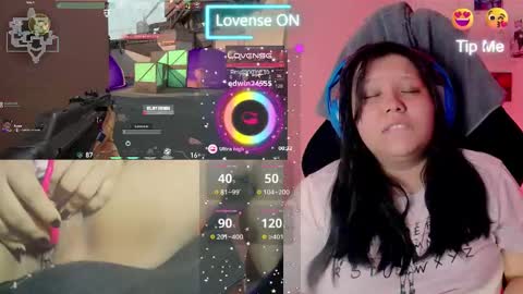 Snapshot of crystal_velvet01 chatting on 01-21-25, 04:54 crystal online show from 01-21-25, 04:54