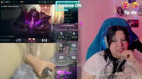 Snapshot of crystal_velvet01 chatting on 01-25-25, 12:48 crystal online show from 01-25-25, 12:48