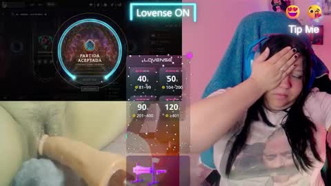 Snapshot of crystal_velvet01 chatting on 01-25-25, 03:51 crystal online show from 01-25-25, 03:51