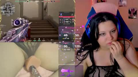 Snapshot of crystal_velvet01 chatting on 02-22-25, 07:36 crystal online show from 02-22-25, 07:36