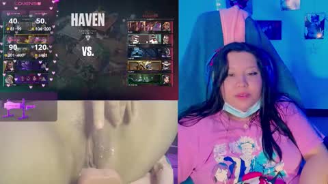 Snapshot of crystal_velvet01 chatting on 02-27-25, 06:18 crystal online show from 02-27-25, 06:18