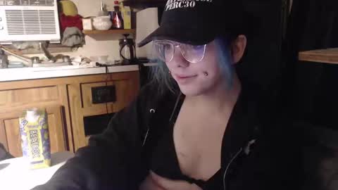 crystalcora online show from 01-12-26, 05:56