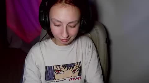 Snapshot of crystallkris chatting on 12-29-24, 03:22 Kristina online show from 12-29-24, 03:22