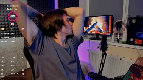 Crys online show from 12-19-24, 10:53