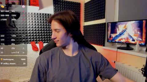 Crys online show from 12-20-24, 02:08