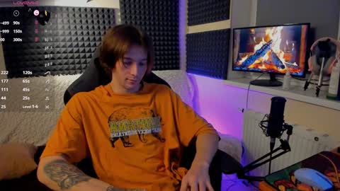 Crys online show from 12-20-24, 07:07