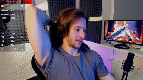 Crys online show from 01-01-25, 08:47