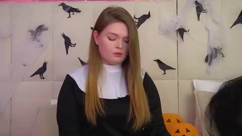 Crystal online show from 10-31-25, 08:15