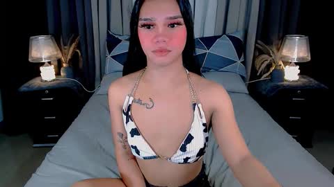 bea takashi  online show from 09-28-25, 09:58