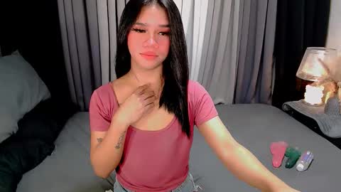 bea takashi  online show from 11-13-25, 08:46