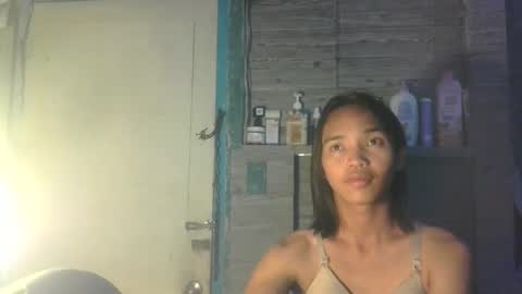 Lauren online show from 11-18-25, 06:12