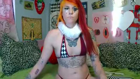 Snapshot of cu2sly chatting on 11-03-25, 11:15 online show from 11-03-25, 11:15