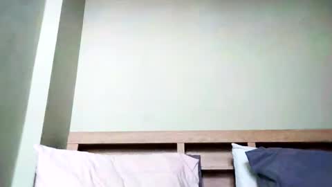 Snapshot of cucaio18 chatting on 10-24-25, 03:14 BIG UNCUT HARD COCK online show from 10-24-25, 03:14