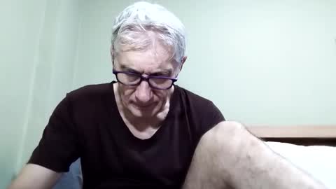 Snapshot of cucaio18 chatting on 11-09-25, 12:42 BIG UNCUT HARD COCK online show from 11-09-25, 12:42