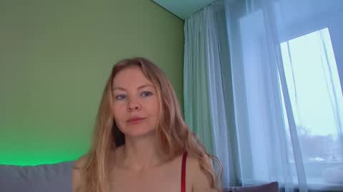 Alexia online show from 02-10-26, 06:06