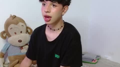 Cuddly online show from 10-16-25, 04:02