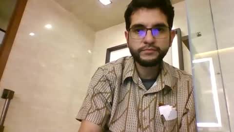 Snapshot of culturalclash1985 chatting on 11-23-25, 10:15 culturalclash1985 online show from 11-23-25, 10:15