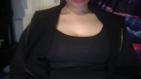 Snapshot of cum4angela chatting on 12-11-24, 05:37 Angela online show from 12-11-24, 05:37