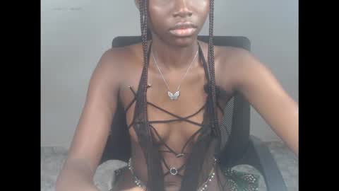sophie online show from 09-25-25, 07:23