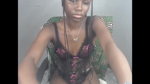 sophie online show from 10-03-25, 08:22