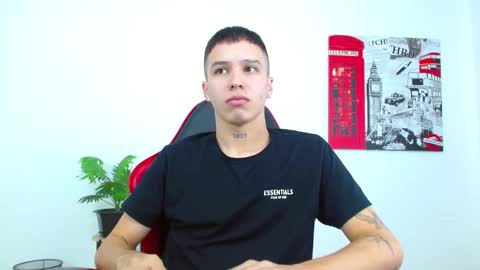 cumandres online show from 12-02-25, 02:23