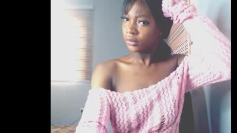 Snapshot of cumebony_petit chatting on 02-05-26, 07:02 cumebony_petit online show from 02-05-26, 07:02