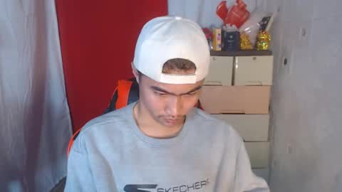 ask me online show from 11-30-25, 01:48