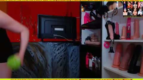 Snapshot of cuminmenowbby chatting on 10-30-25, 03:02 cuminmenowbby online show from 10-30-25, 03:02