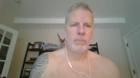Snapshot of cummaker_kevin chatting on 02-16-26, 01:18 cummaker_kevin online show from 02-16-26, 01:18