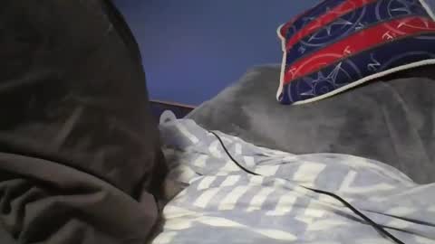 cumonmeplease6 online show from 10-10-25, 04:22