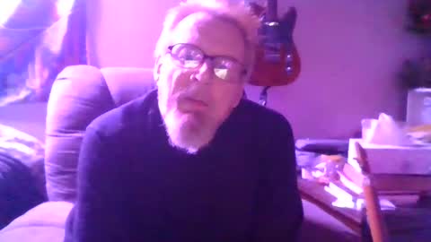Snapshot of cunnibob chatting on 01-26-25, 10:55 cunnibob online show from 01-26-25, 10:55