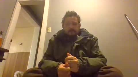 Snapshot of cuntreeboy68 chatting on 12-04-24, 02:20 Bash online show from 12-04-24, 02:20