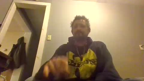 Snapshot of cuntreeboy68 chatting on 12-08-24, 03:00 Bash online show from 12-08-24, 03:00