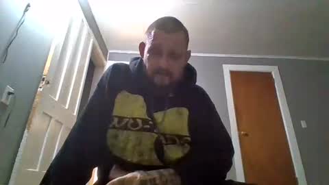 Snapshot of cuntreeboy68 chatting on 01-06-25, 02:58 Bash online show from 01-06-25, 02:58