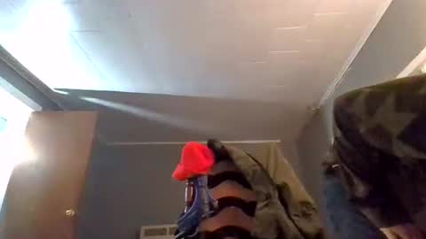 Snapshot of cuntreeboy68 chatting on 01-29-25, 02:19 Bash online show from 01-29-25, 02:19