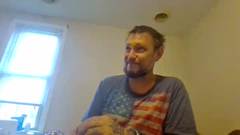 Snapshot of cuntreeboy68 chatting on 10-27-25, 05:17 Bash online show from 10-27-25, 05:17