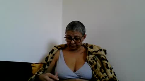 couple online show from 02-03-25, 01:30