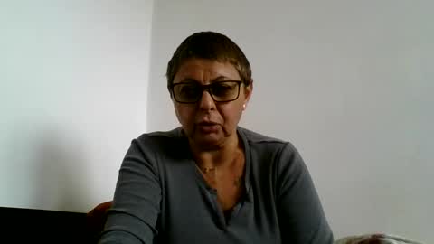 couple online show from 10-04-25, 09:29