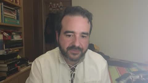 curiosillo1983 online show from 12-20-25, 08:38