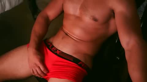 Snapshot of curiously_straight chatting on 11-15-25, 10:15 Tristan online show from 11-15-25, 10:15