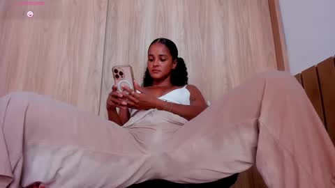 Curly  -  OF- CURLY SWEETT online show from 10-17-25, 08:33