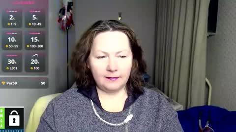 Snapshot of curvy_girlz chatting on 10-20-25, 04:40 curvy_girlz online show from 10-20-25, 04:40